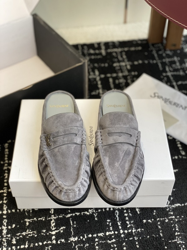 Sa1nt Lau*nt sneaker