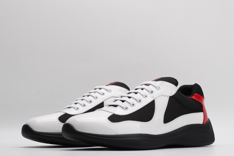 pr sneaker