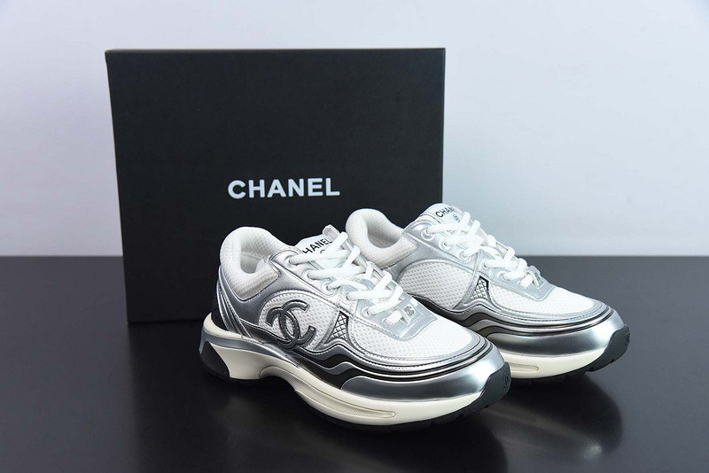 Ch*el sneaker