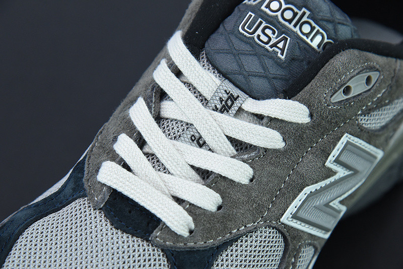 new balance sneaker