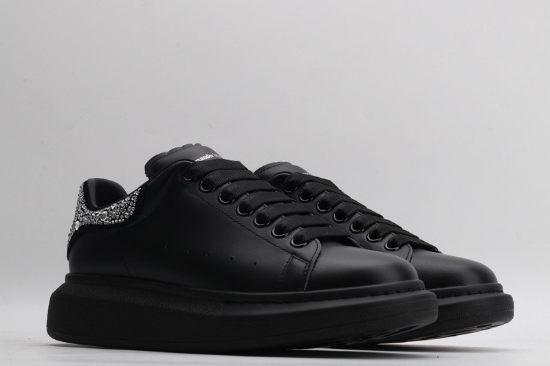 alexer mceen sneakers