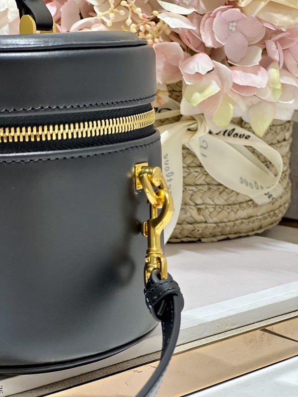 D10r bag