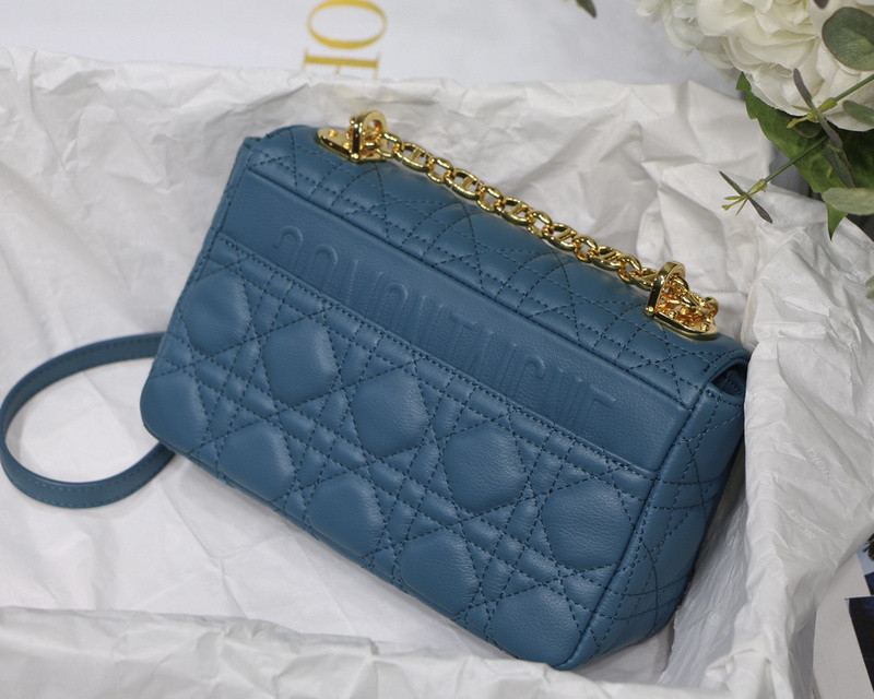 D10r bag
