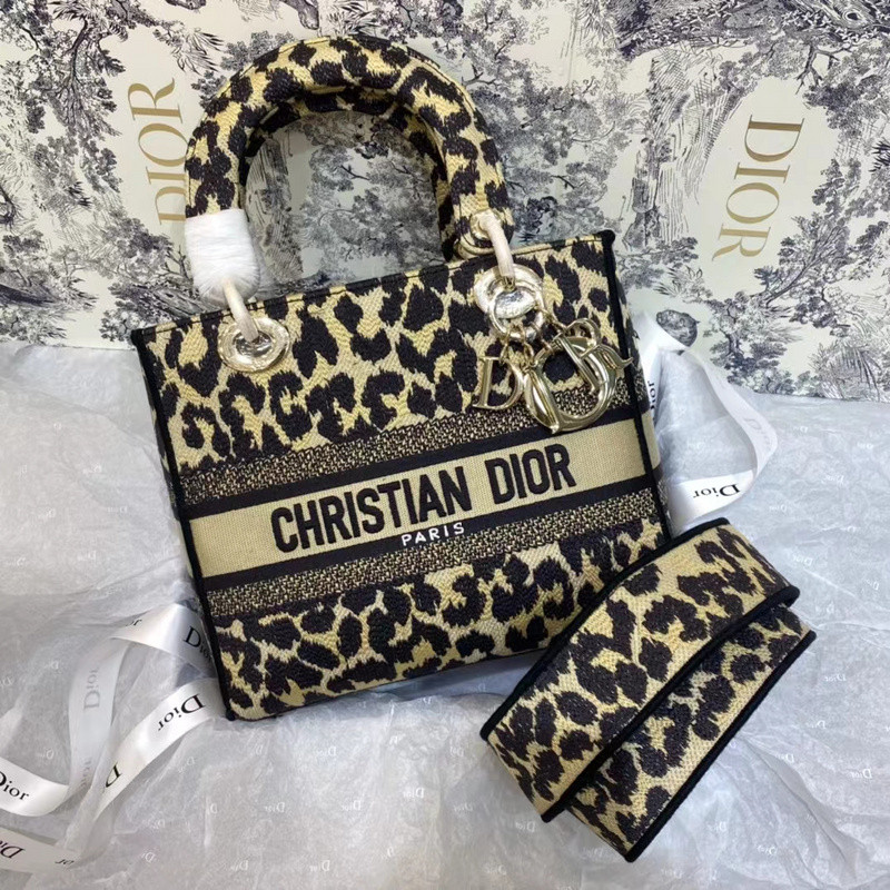D10r bag