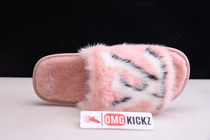 lvt sandals