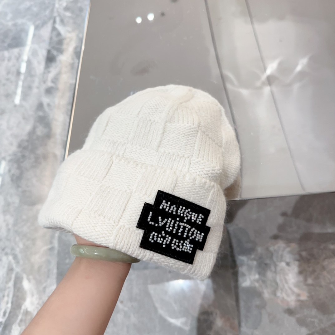 lvt Hat