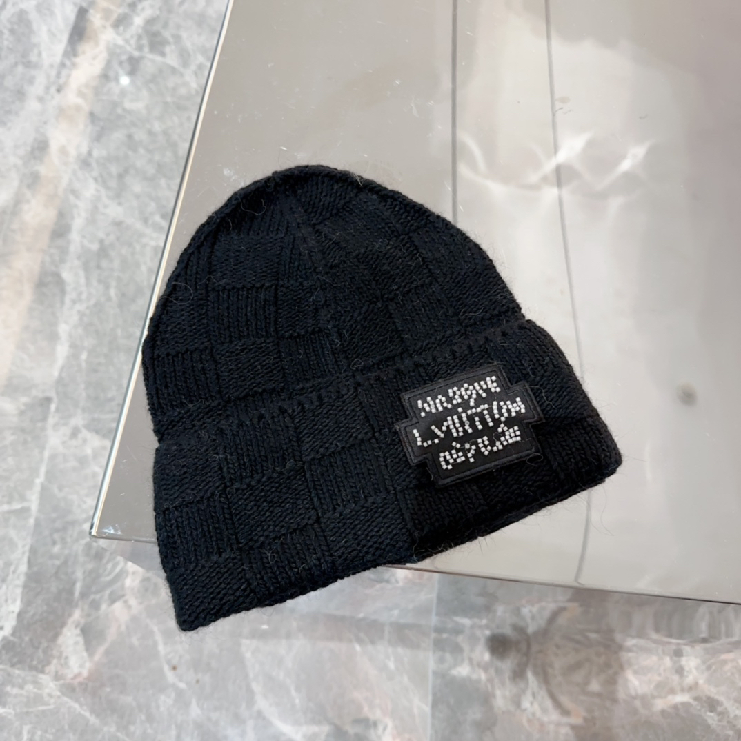 lvt Hat